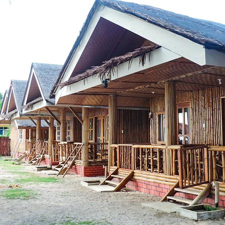 Hola Beach Resort Siquijor Exterior photo